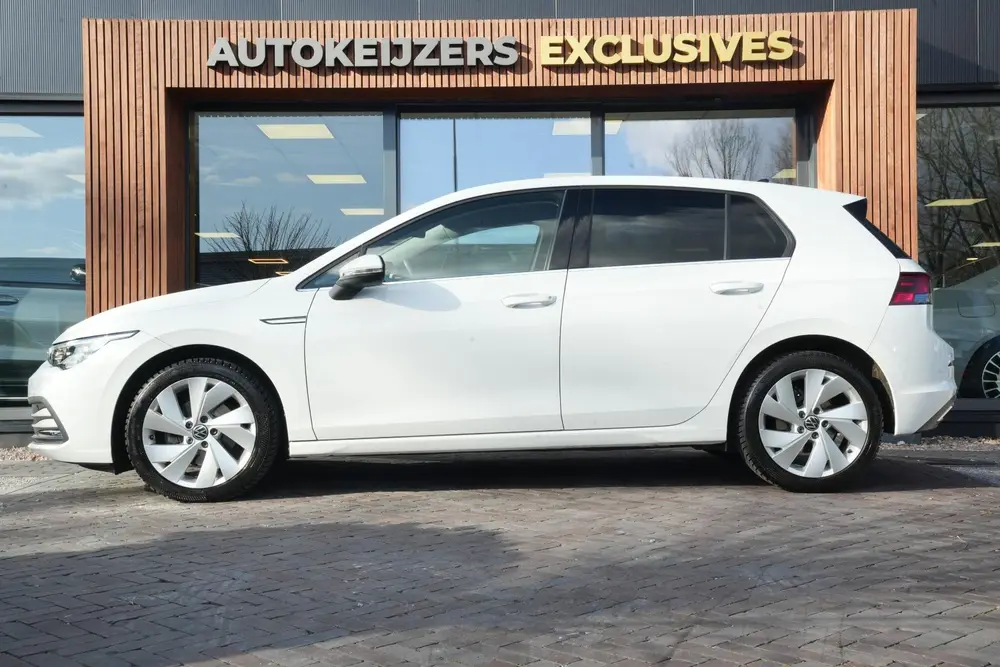 Volkswagen Golf 1.5 TSI Style Adapt. Cruise HeadUp Memory St uit 2022, foto 5