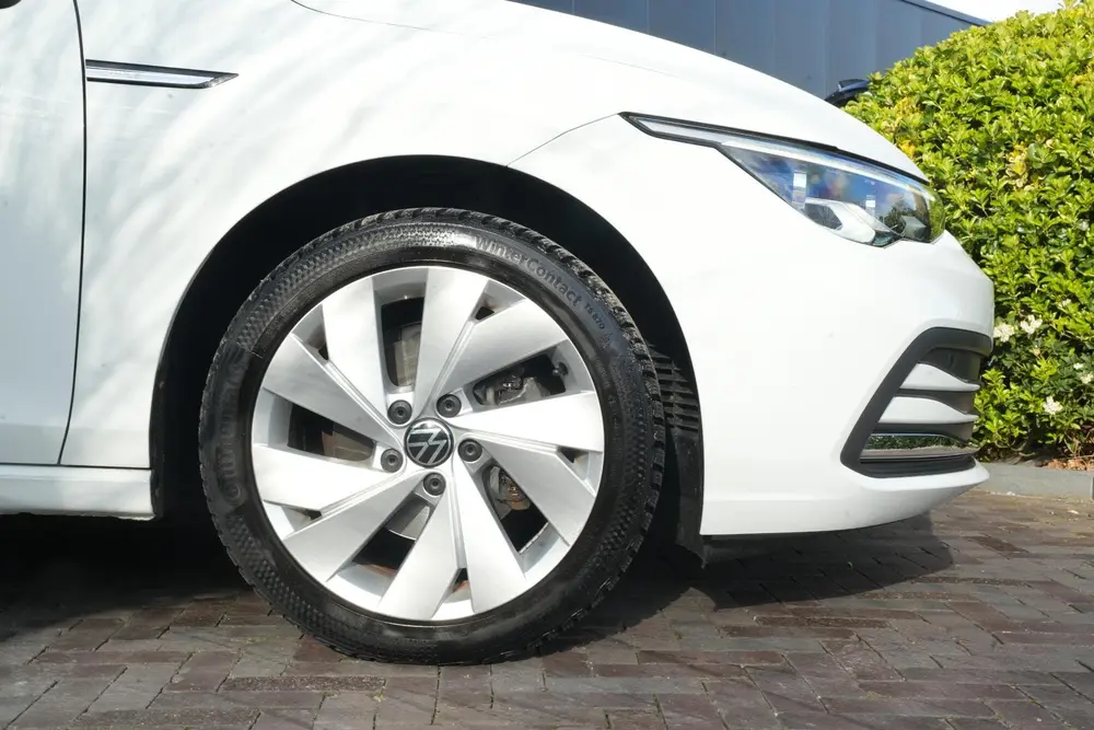 Volkswagen Golf 1.5 TSI Style Adapt. Cruise HeadUp Memory St uit 2022, foto 8