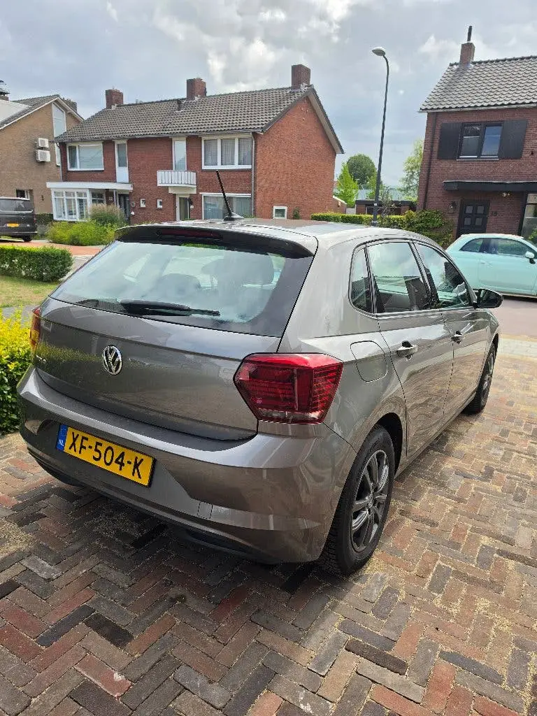 Volkswagen Polo 1.0 TSI 95pk 2019 Grijs uit 2019, foto 5