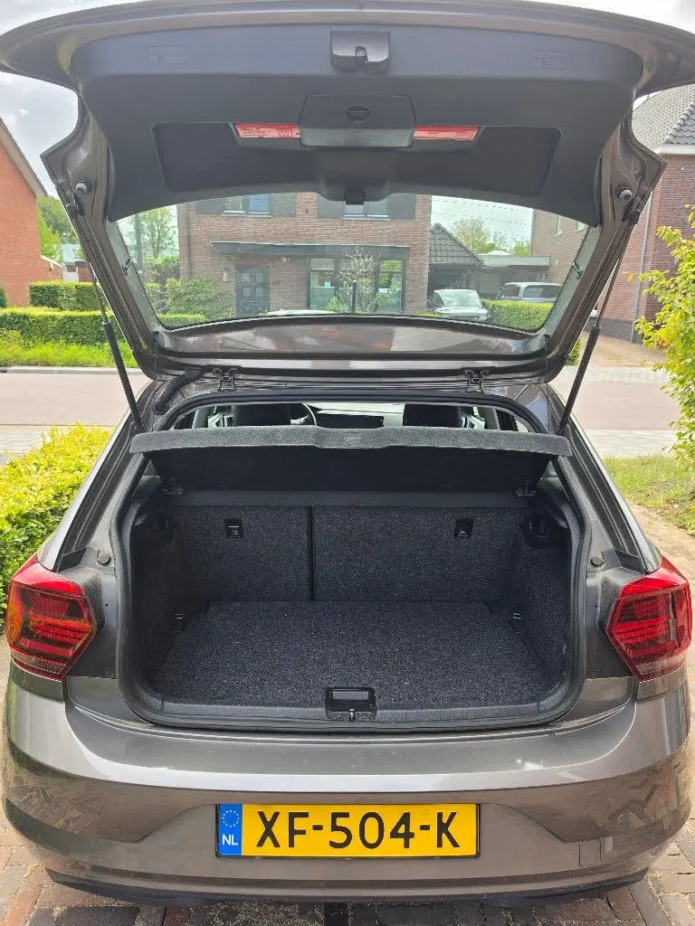 Volkswagen Polo 1.0 TSI 95pk 2019 Grijs uit 2019, foto 7