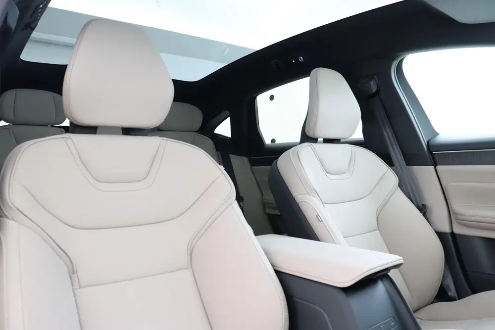 Volvo ES90 SINGLE MOTOR EXTENDED RANGE CORE 92 kWh -P uit 2026, foto 12