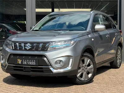 Suzuki Vitara 1.5 Hybrid Style Automaat ACC Camera Stoel uit 2022