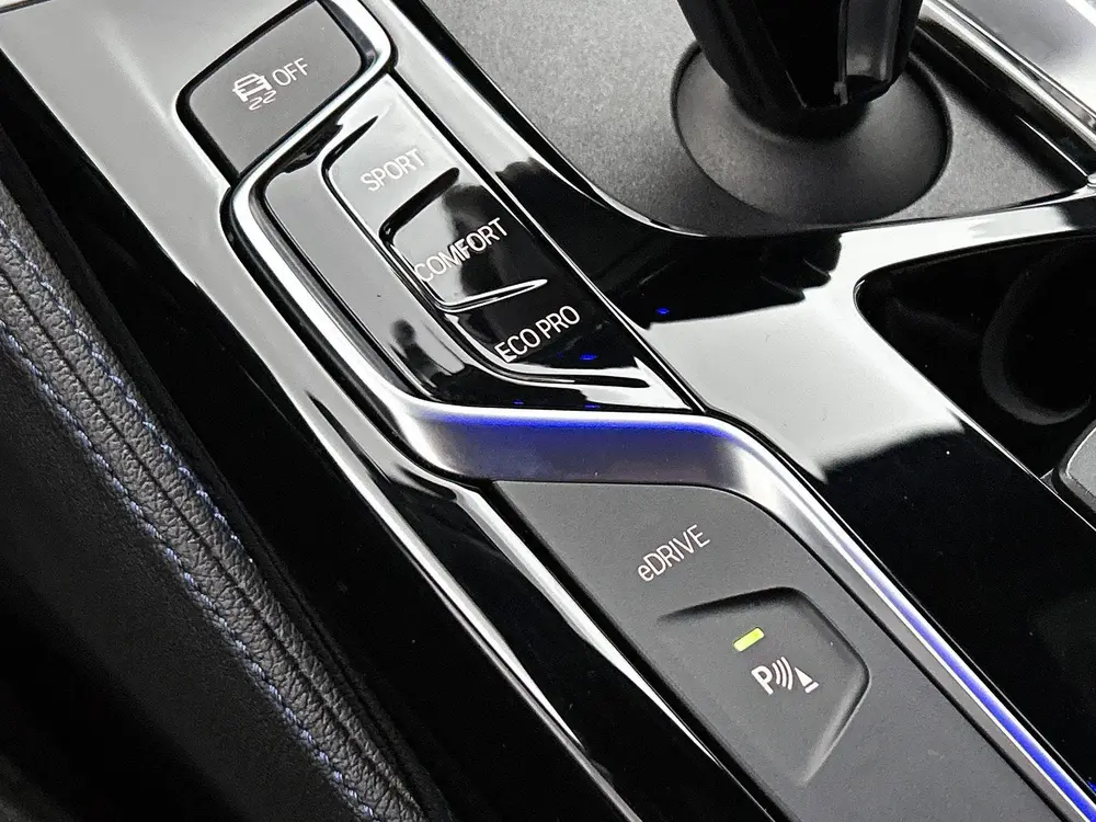 BMW 5-serie 530e iPerformance High Executive uit 2019, foto 12