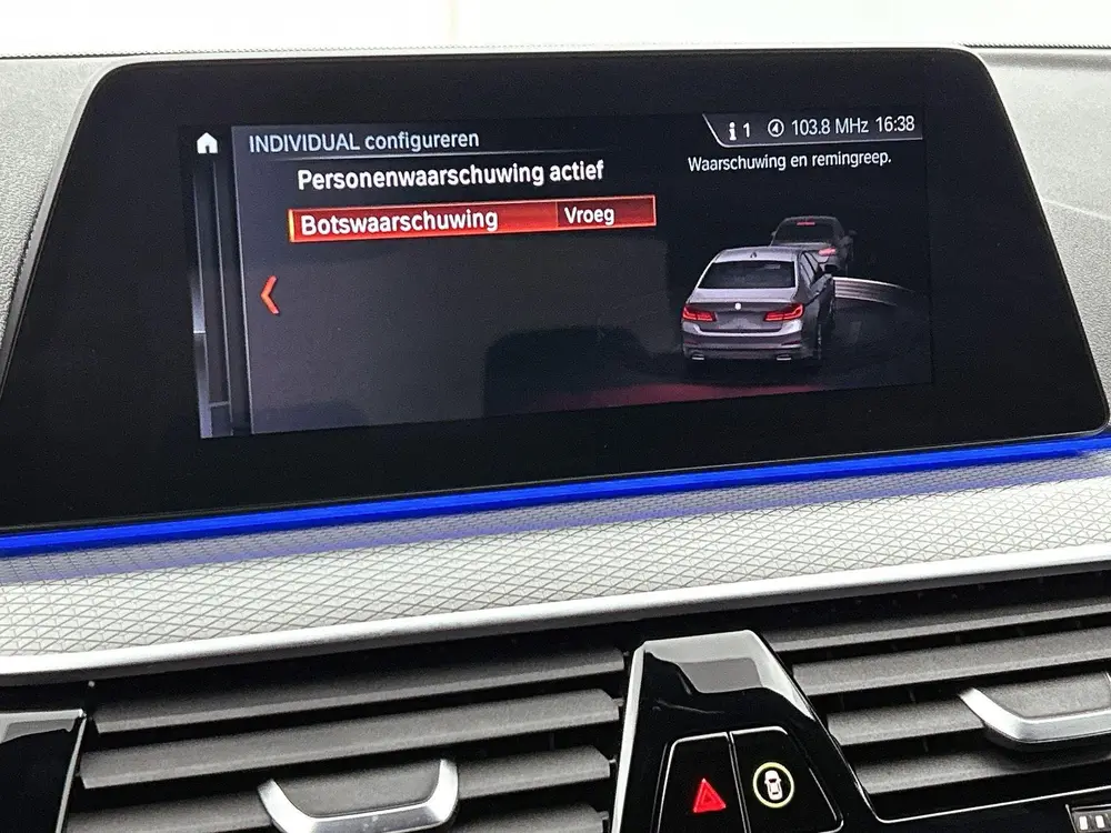 BMW 5-serie 530e iPerformance High Executive uit 2019, foto 14