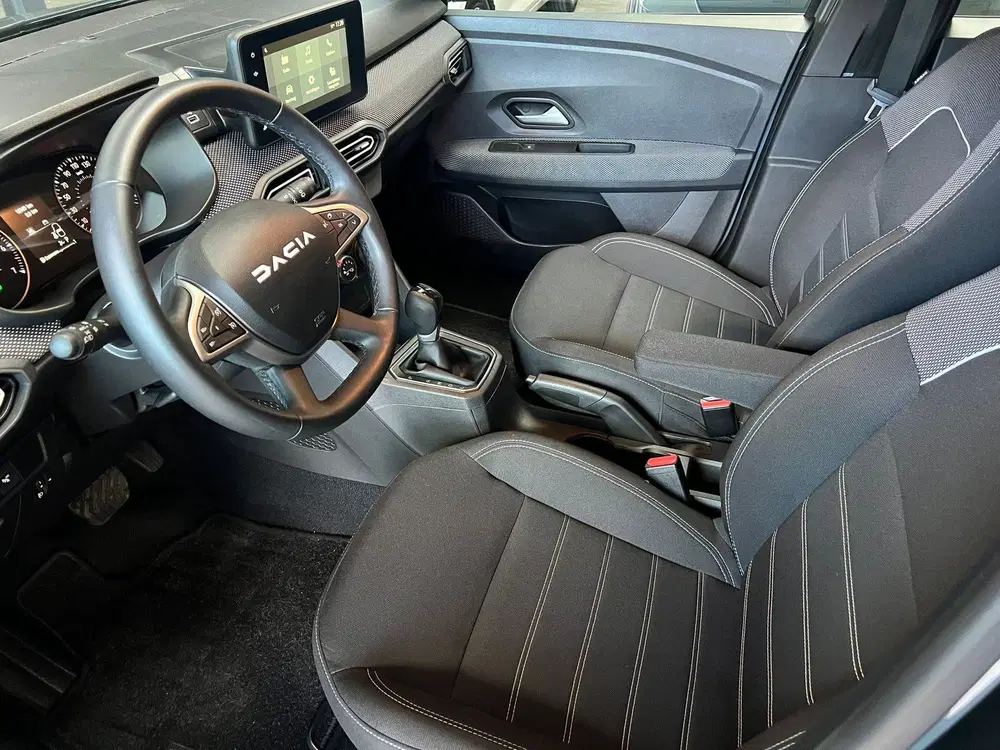Dacia Sandero 1.0 TCe 90 Expression Automaat uit 2023, foto 8