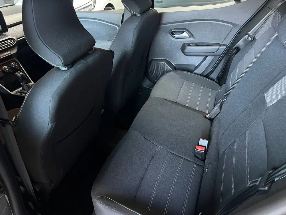 Dacia Sandero 1.0 TCe 90 Expression Automaat uit 2023, foto 9