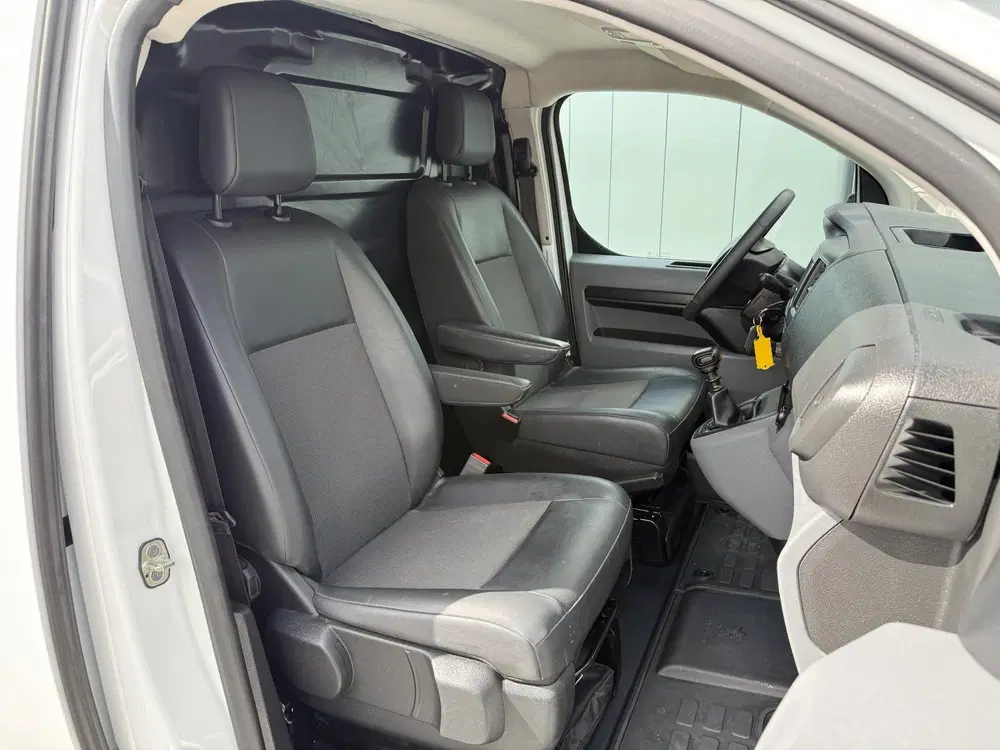 Peugeot Expert 1.5 BlueHDI 102 PK uit 2022, foto 6