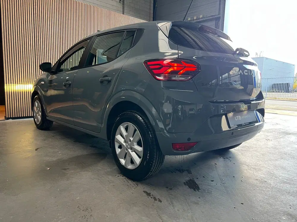 Dacia Sandero 1.0 TCe 90 Expression Automaat uit 2024, foto 6