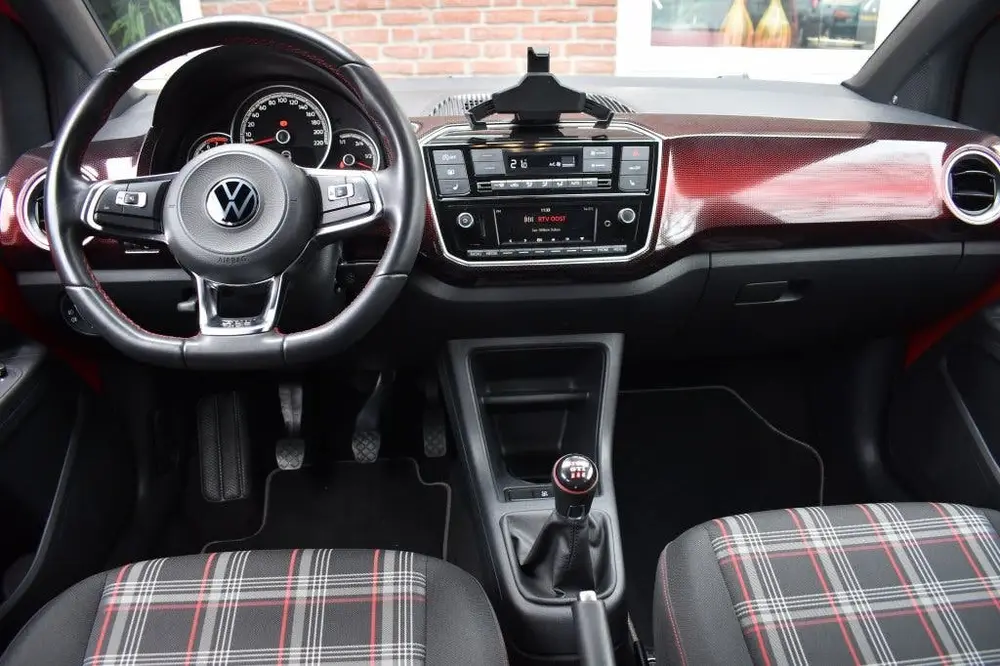Volkswagen Up! 1.0 TSI GTI APK TOT 03-2028 PDC CLIMA CRUISE uit 2020, foto 11