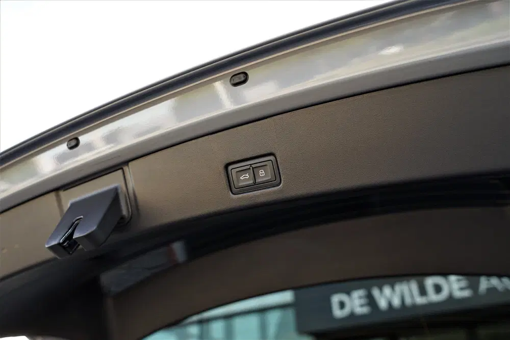 Audi Q4 e-tron 40 S-line 204pk Pano Sonos Camera K uit 2023, foto 14