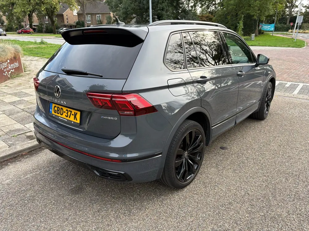 Volkswagen Tiguan 1.4 TSI Ehybrid 246pk R-line bussiness+ uit 2022, foto 3