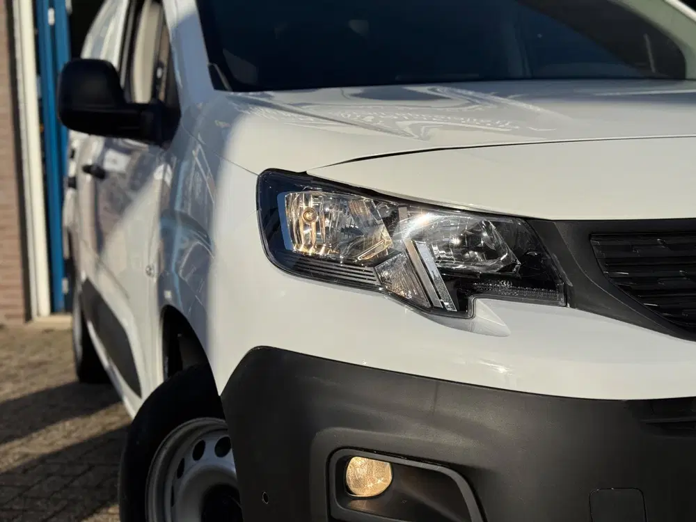 Peugeot Partner 1.5 BlueHDI Premium Long 2021 NAVI AIRCO B uit 2021, foto 19