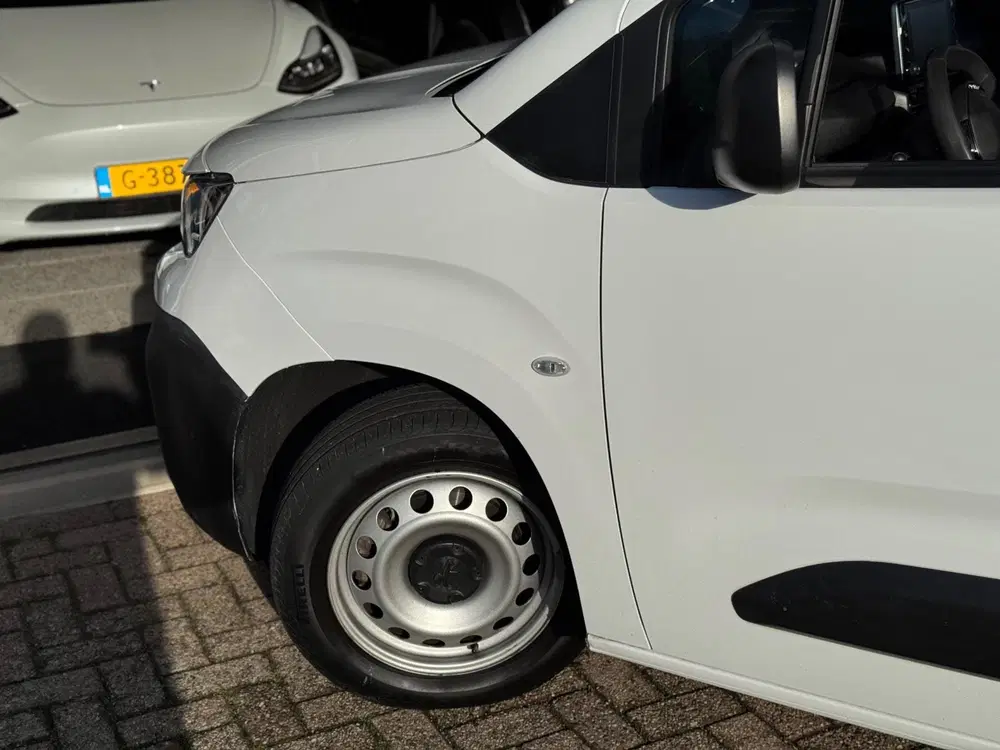 Peugeot Partner 1.5 BlueHDI Premium Long 2021 NAVI AIRCO B uit 2021, foto 3