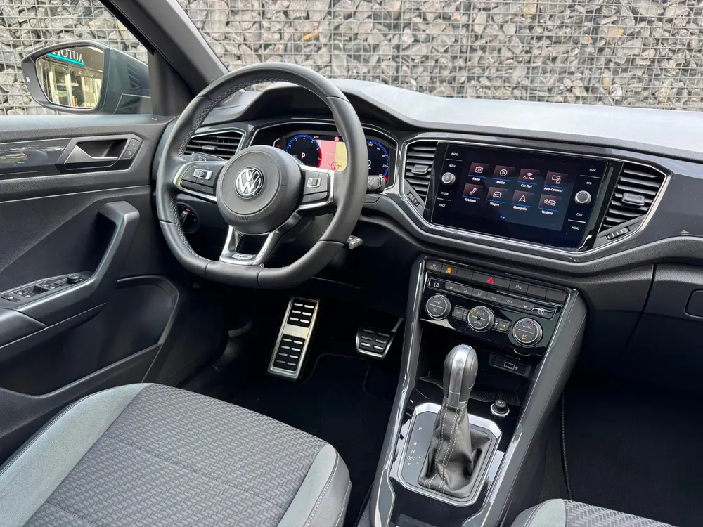 Volkswagen T-Roc 1.5 TSI 3x R-Line Pano Virtual Trekhaak Nav uit 2019, foto 8