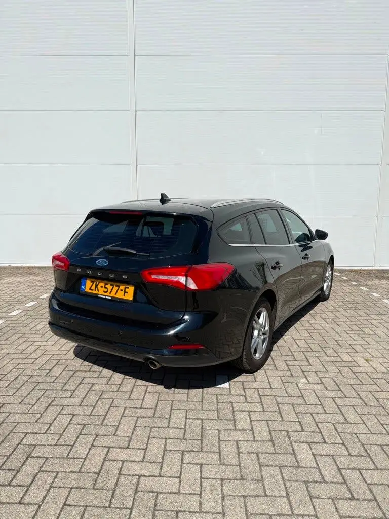 Ford Focus Wagon 1.0 EcoBoost Trend Edition Business uit 2019, foto 7