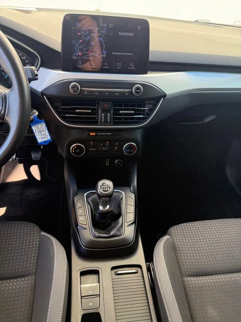 Ford Focus Wagon 1.0 EcoBoost Trend Edition Business uit 2019, foto 9