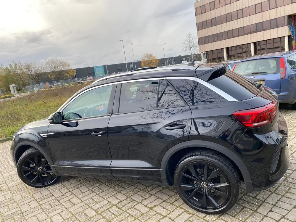 Volkswagen T-Roc 1.5 TSI 150pk 7-DSG 2024 Zwart uit 2024, foto 10