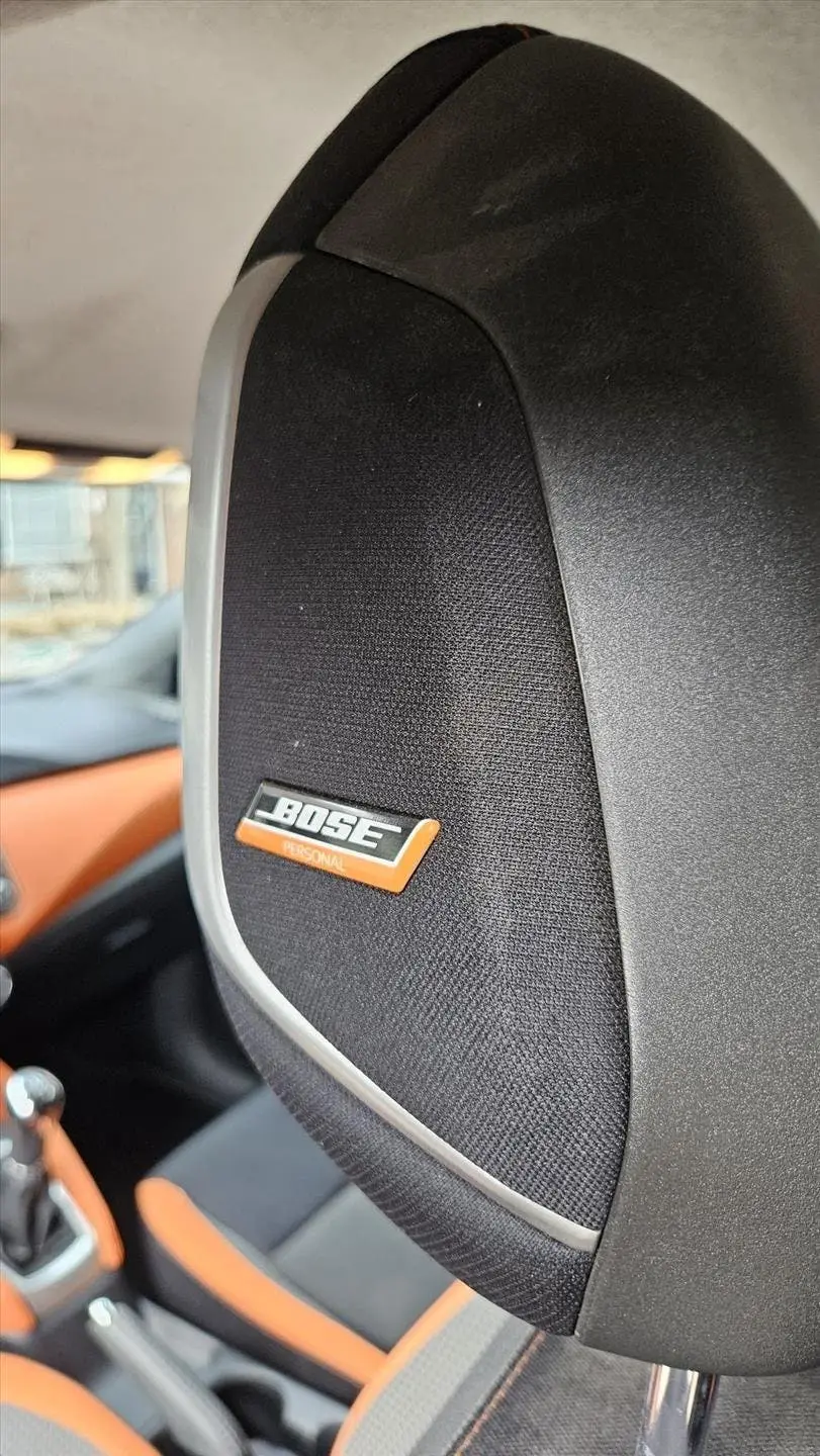 Nissan Micra 0.9 IG-T 90pk Tekna uit 2019, foto 15