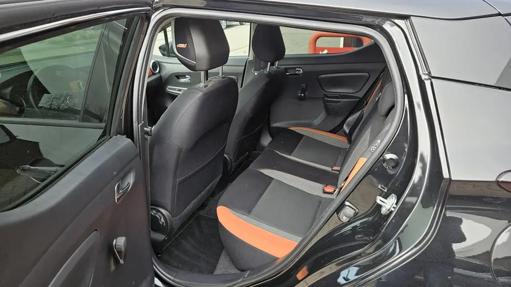 Nissan Micra 0.9 IG-T 90pk Tekna uit 2019, foto 16