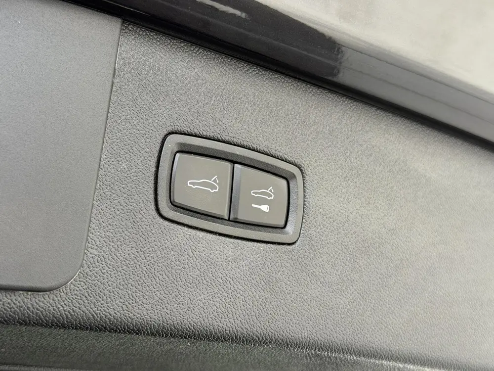 Porsche Cayenne 3.0 E-Hybrid Pano uit 2020, foto 12
