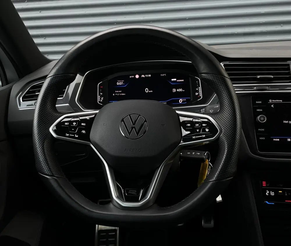 Volkswagen Tiguan 1.5 TSI 150pk 7-DSG 2X R-line uit 2022, foto 16