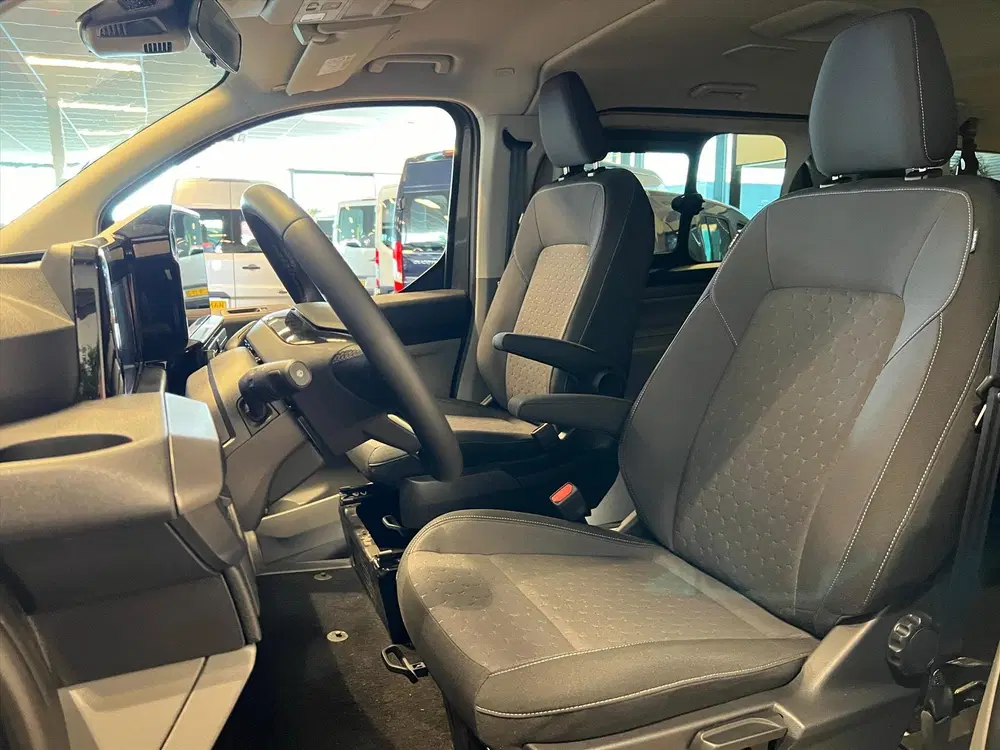 Ford Tourneo Custom L2H1 Groepsvervoer Rolstoelbus 2x rolsto uit 2026, foto 16