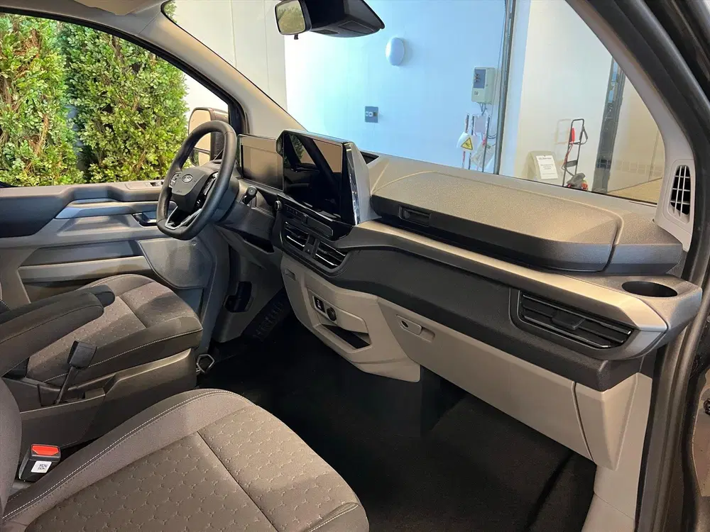 Ford Tourneo Custom L2H1 Groepsvervoer Rolstoelbus 2x rolsto uit 2026, foto 17
