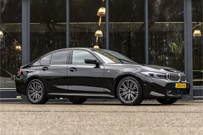 BMW 3-serie 330i xDrive (bj 2025 uit 2025