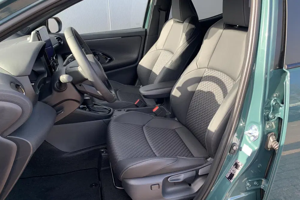 Toyota Yaris 1.5 Hybrid 130 Executive uit 2026, foto 6