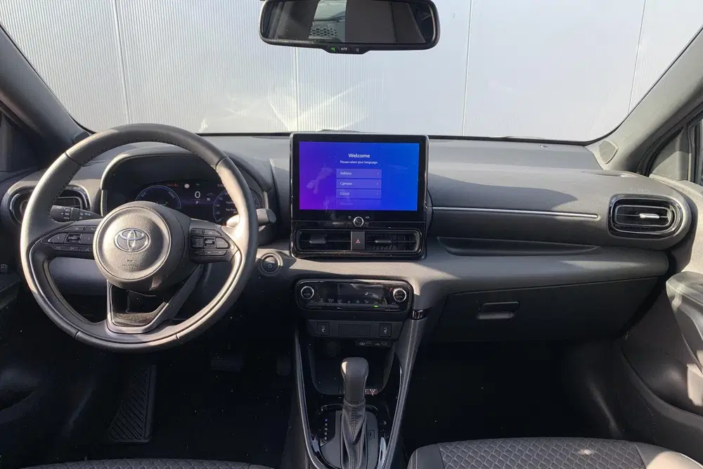 Toyota Yaris 1.5 Hybrid 130 Executive uit 2026, foto 8