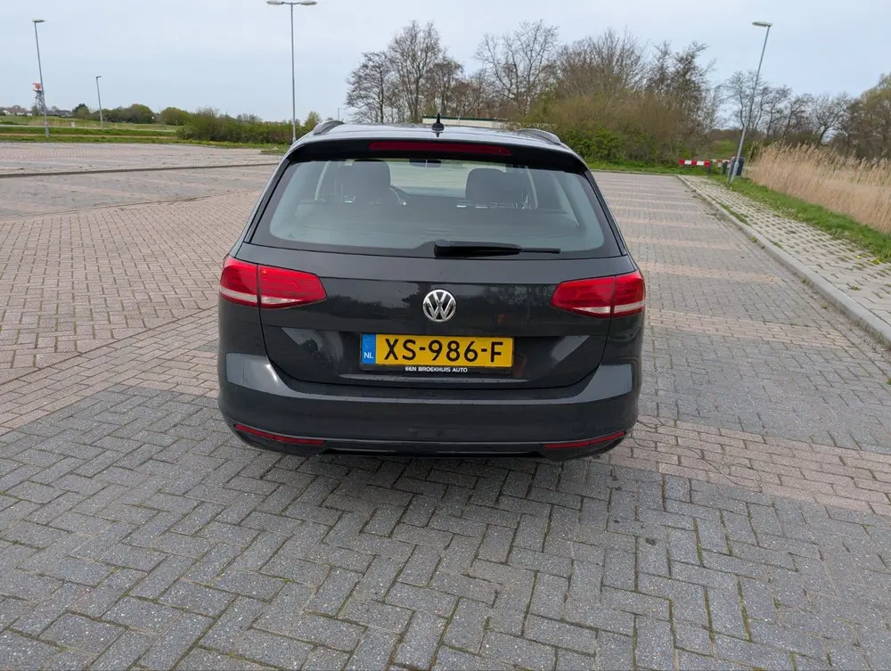 Volkswagen Passat Variant Passat 2.0 TDI 150pk 2019 Grijs dealeronderhouden uit 2019, foto 5