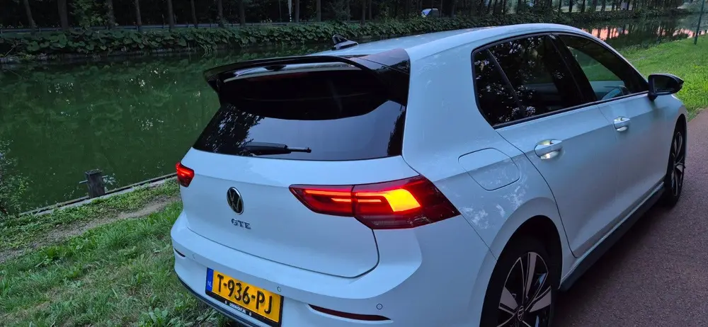 Volkswagen Golf 1.4 Ehybrid 245pk DSG 2020 Wit uit 2020, foto 20