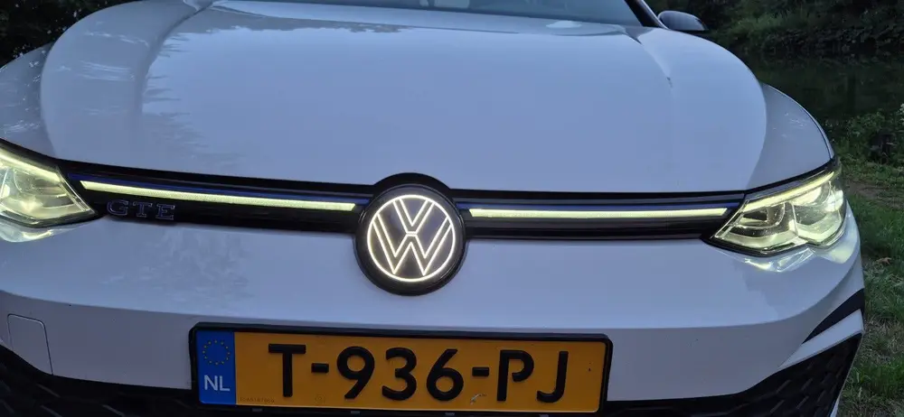 Volkswagen Golf 1.4 Ehybrid 245pk DSG 2020 Wit uit 2020, foto 8