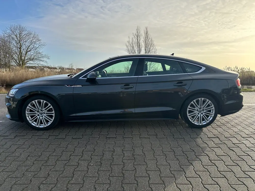 Audi A5 40 TFSI S-line uit 2019, foto 6