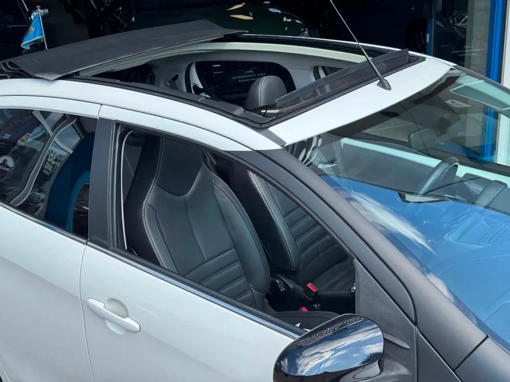 Citroën C1 Citroen C1 1.0 VTi Airscape Shine 2019 Cab uit 2019, foto 15