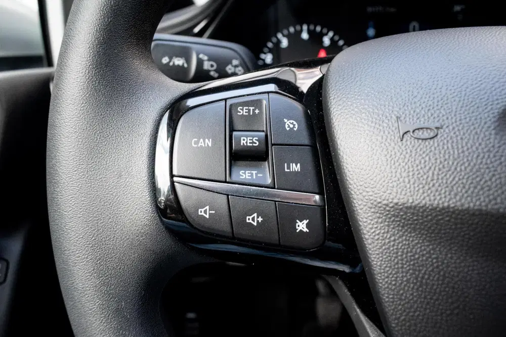 Ford Fiesta 1.0 EcoBoost uit 2023, foto 17