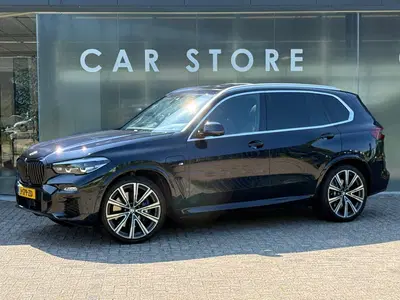 BMW X5 XDrive45e High Exe M-Sport Pano uit 2020