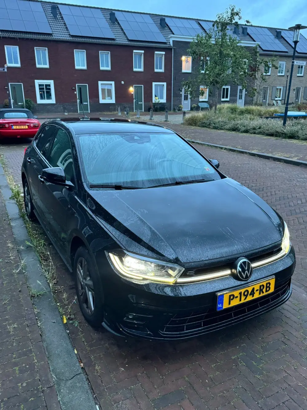 Volkswagen Polo 1.0 TSI 95pk 2022 Zwart uit 2022