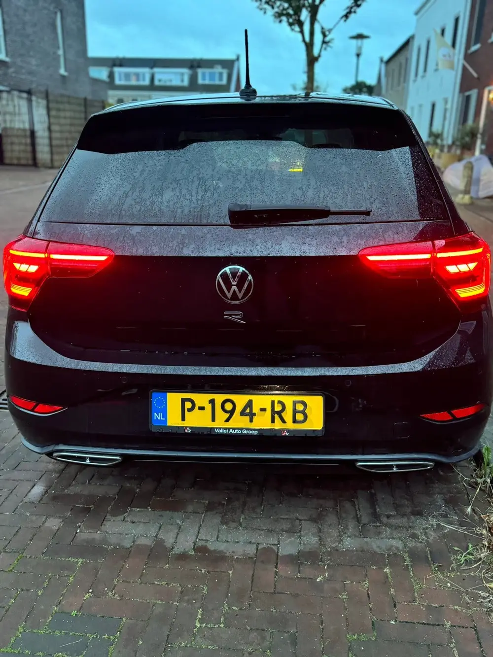 Volkswagen Polo 1.0 TSI 95pk 2022 Zwart uit 2022, foto 3