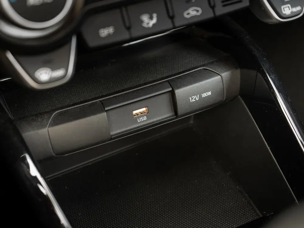 Kia Stonic 1.0 T-GDi MHEV DynamicLine uit 2021, foto 10