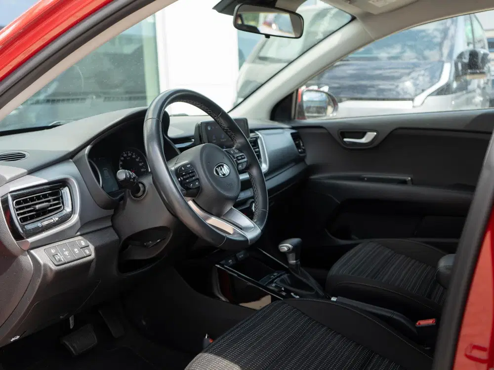 Kia Stonic 1.0 T-GDi MHEV DynamicLine uit 2021, foto 19
