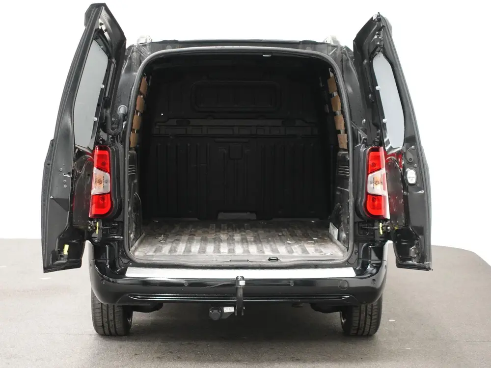 Opel Combo Opel Combo 1.5D 130 pk Aut-8 L2H1 Edition uit 2022, foto 3