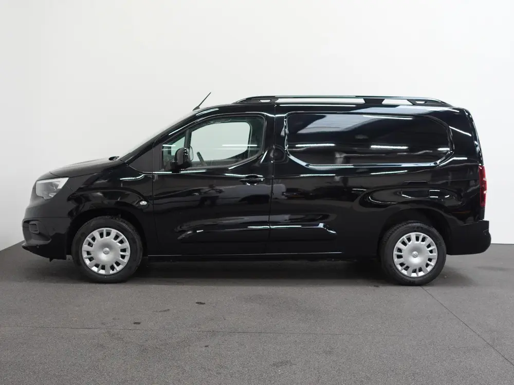 Opel Combo Opel Combo 1.5D 130 pk Aut-8 L2H1 Edition uit 2022, foto 4
