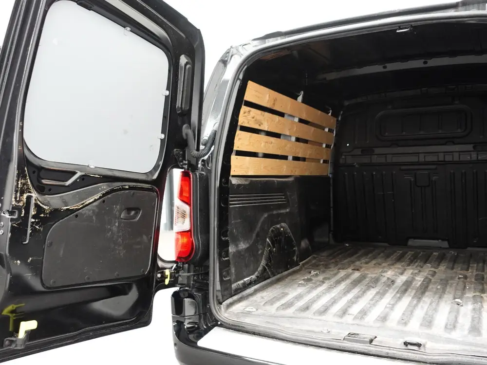 Opel Combo Opel Combo 1.5D 130 pk Aut-8 L2H1 Edition uit 2022, foto 8