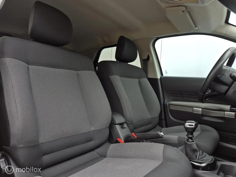 Citroën C4 Cactus CITROEN C4 CACTUS 1.2 PURETECH SHINE/STOELVERWARMING/CAMERA/ uit 2019, foto 16