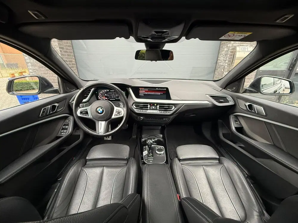 BMW 1-serie M135i xDrive High Executive Edition -PANO uit 2020, foto 13