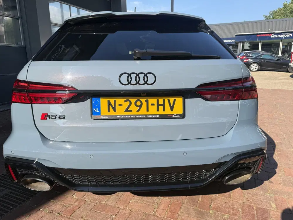 Audi RS6 TFSI quattro Dynamic Plus uit 2021, foto 8