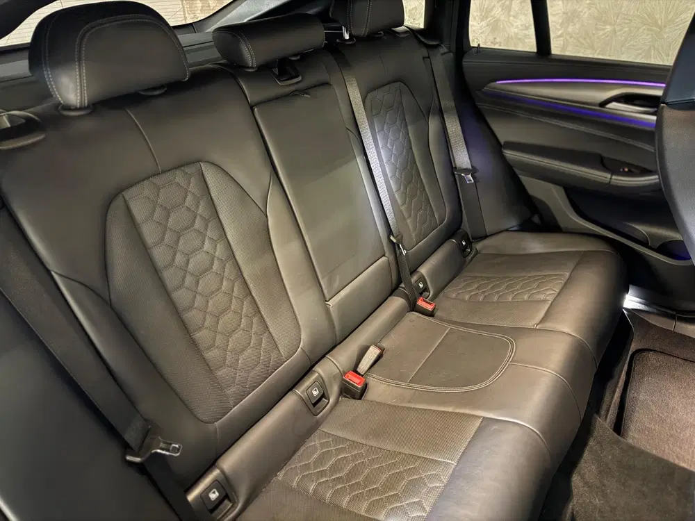 BMW X4 M uit 2021, foto 16