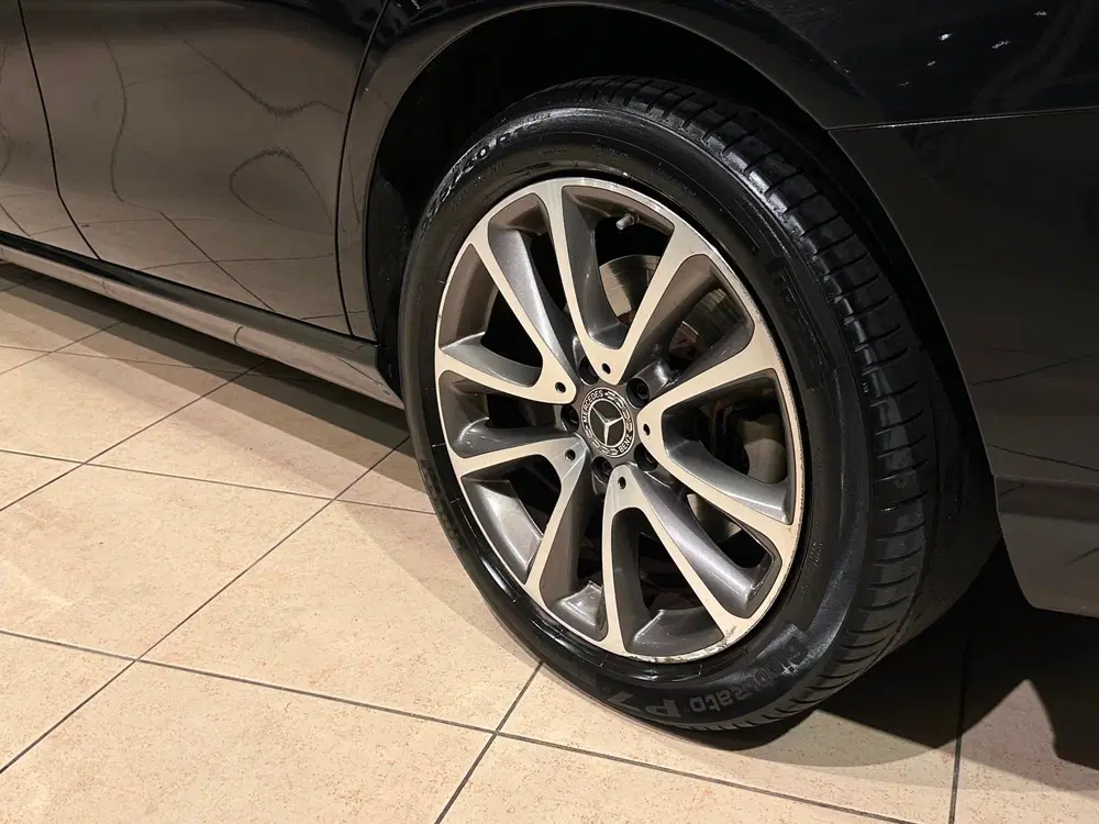 Mercedes-Benz E-Klasse E300 de Luxury uit 2021, foto 12