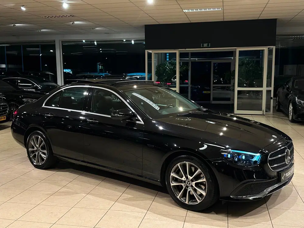 Mercedes-Benz E-Klasse E300 de Luxury uit 2021, foto 8